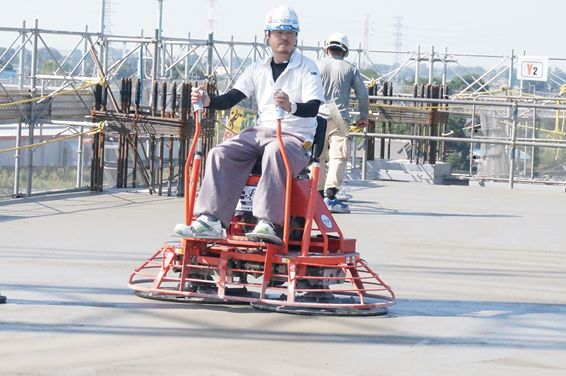 倉庫・工場・土間コンクリート工事画像